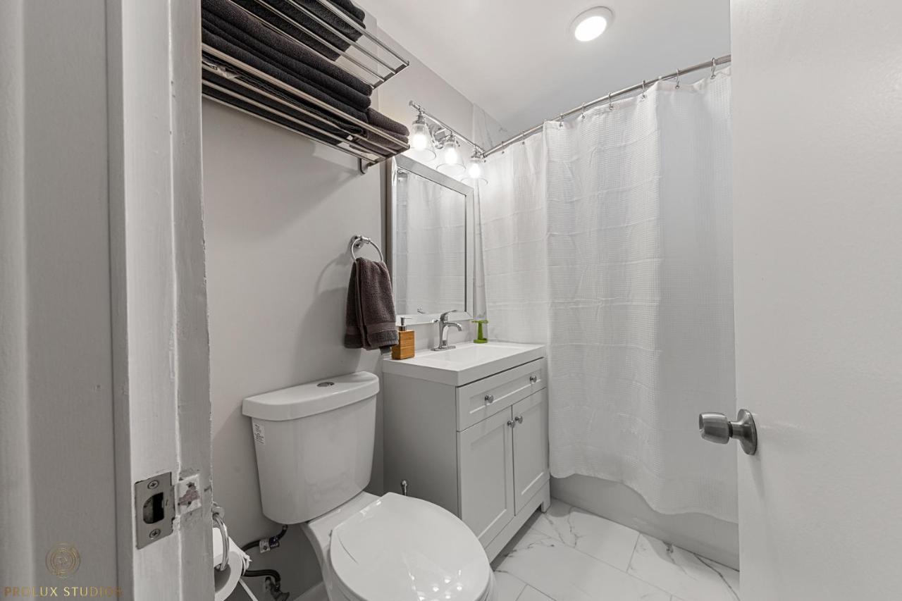 Вилла Northside Famlynest Lincoln Sq 4Br 2Ba 2P Rare Find Чикаго Экстерьер фото